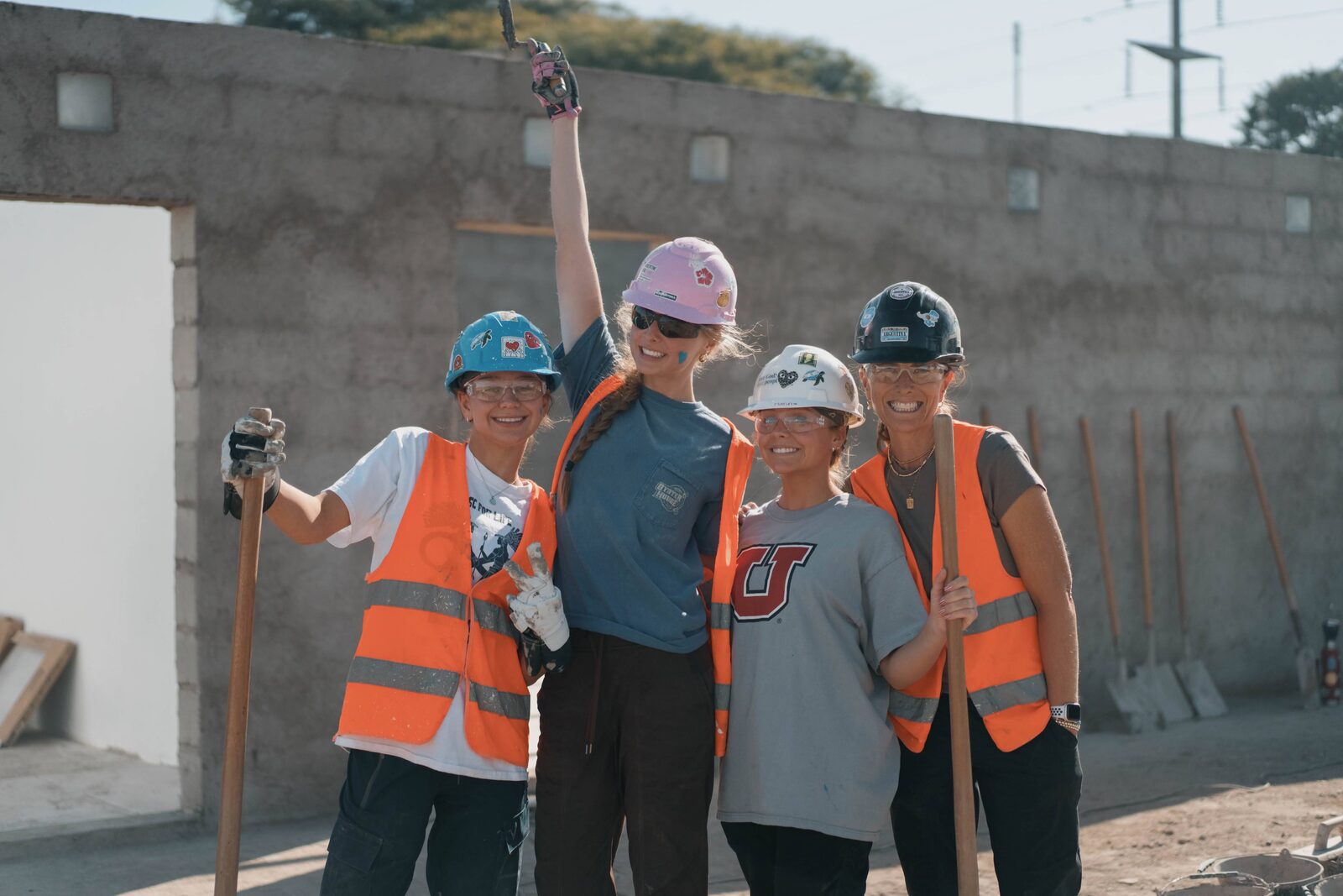 Parent Builders serving alongside their kids